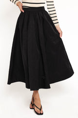 Yuki Circle Skirt - Black